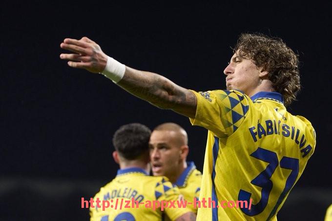 HTH华体会APP下载-法甲比赛进程回顾与关键事件分析